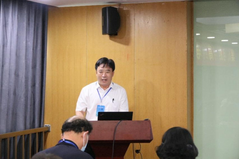 學(xué)術(shù)研討會圖2 學(xué)術(shù)研討會圖2